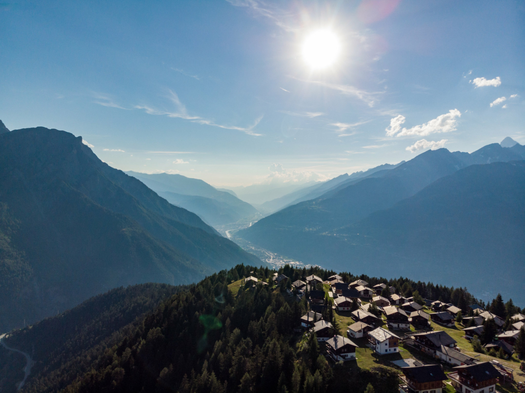 Blick Rosswald Richtung Süden ins Rhonetal